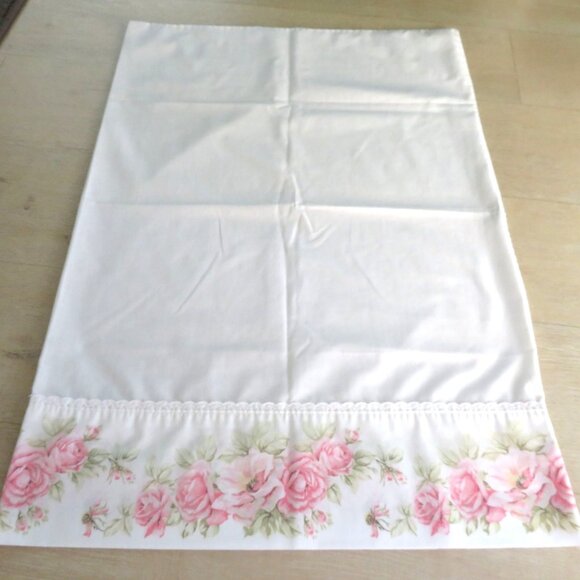 Vintage Springmaid Standard Pillowcase 1 Floral Edge Design Made in USA - Picture 2 of 8
